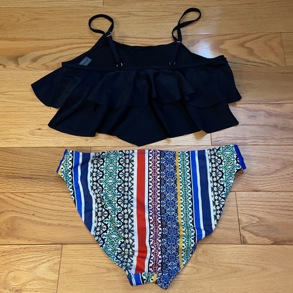 Bikini bathing suit, top Shein, bottom Coastal Blue, both size M, good condition - Picture 4 of 6